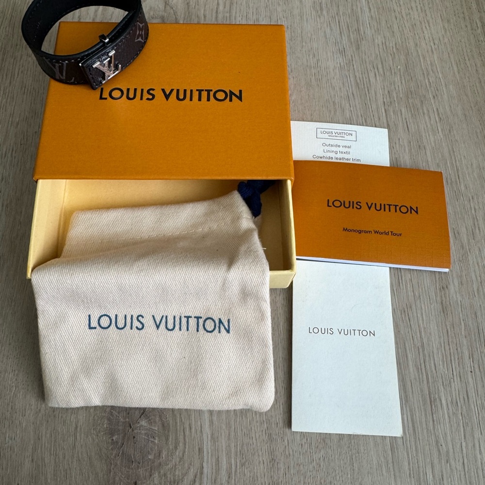 Louis Vuitton  Bracelet